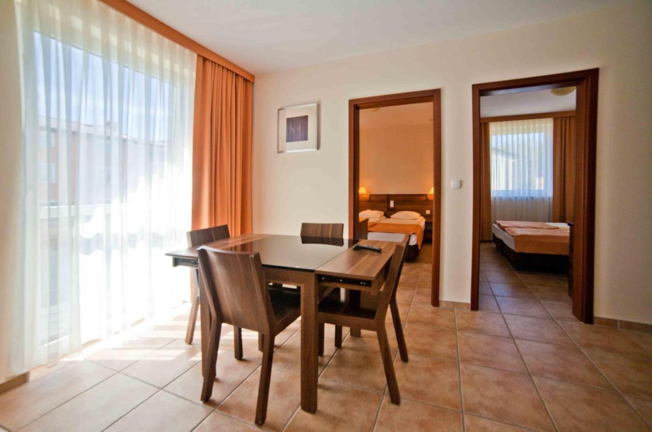 Amelia Apartamenty - Sala Zabaw, 2 Sypialnie, Garaz Podziemny Władysławowo Buitenkant foto