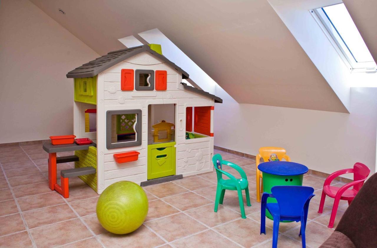 Amelia Apartamenty - Sala Zabaw, 2 Sypialnie, Garaz Podziemny Władysławowo Buitenkant foto